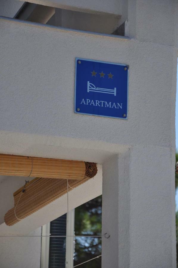 Apartments Istuk Vir Dış mekan fotoğraf