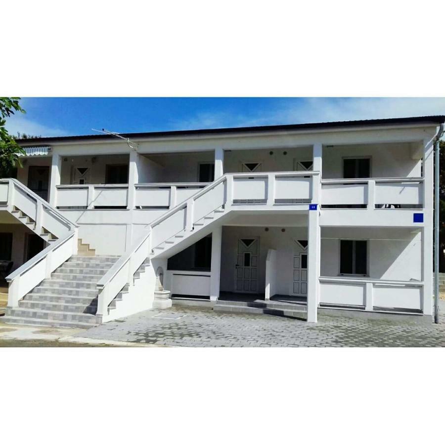 Apartments Istuk Vir Dış mekan fotoğraf